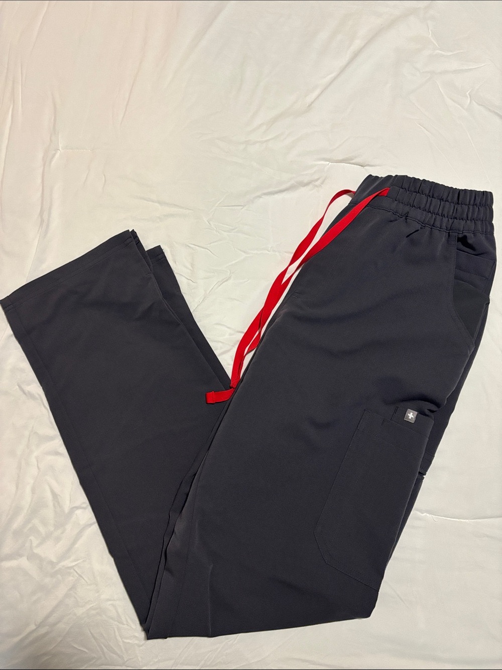 Figs dowa scrub pants - women’s medium tall